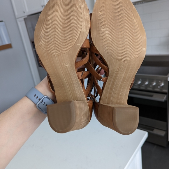 Steve Madden high heels sandals, open toe. Excellent condition ✨ - Picture 7 of 9